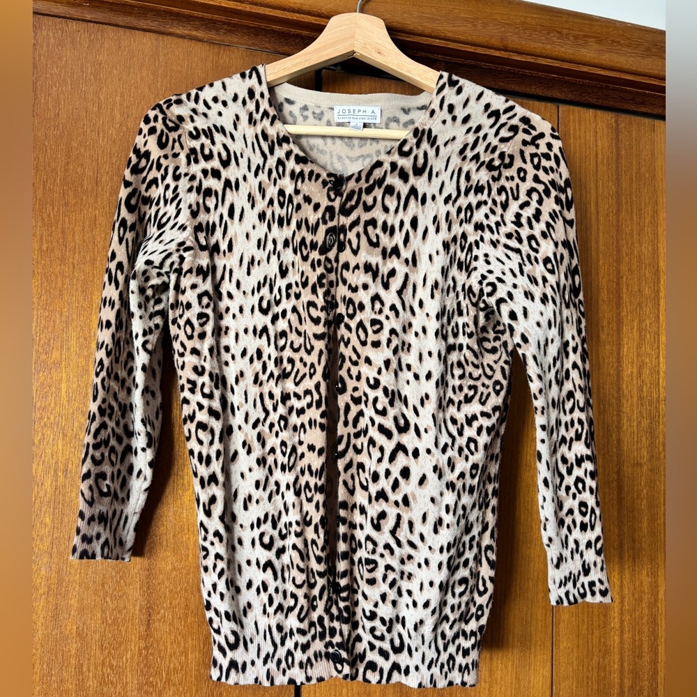 Leopard print cardigan 🐆💃